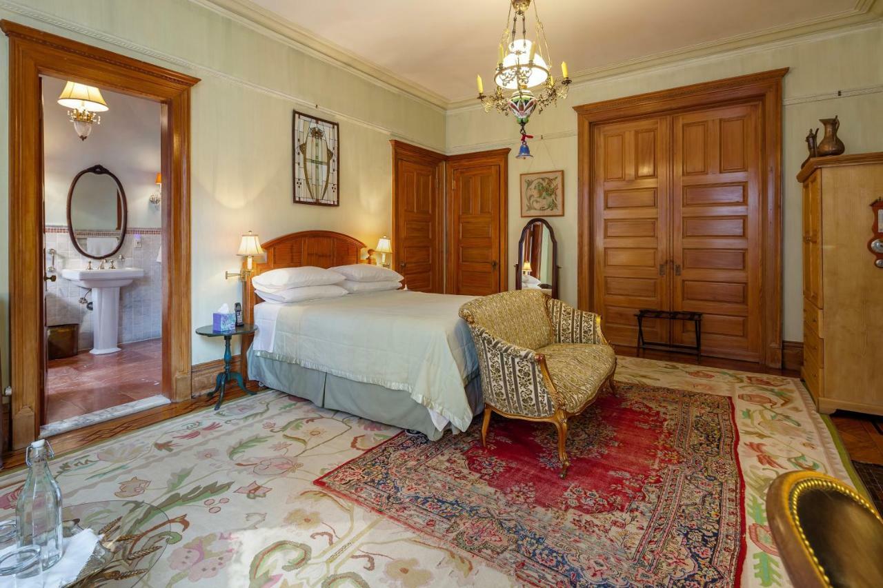 Affittacamere Manhattan Guest Suites 3*